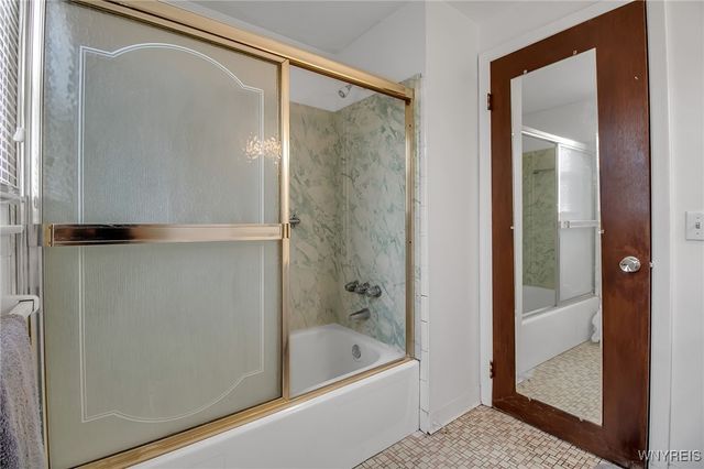 2282 George Urban Boulevard, Cheektowaga, NY 14043