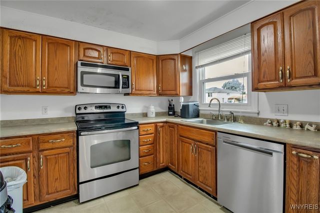 2282 George Urban Boulevard, Cheektowaga, NY 14043