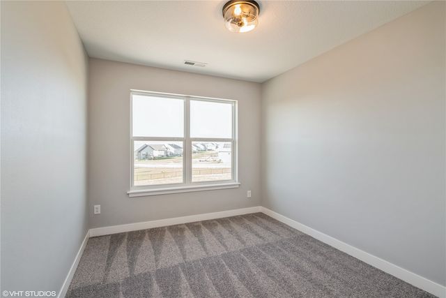 2335 Roycroft Alley, Marion, IA 52302