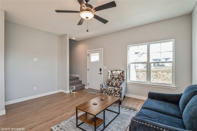 2335 Roycroft Alley, Marion, IA 52302