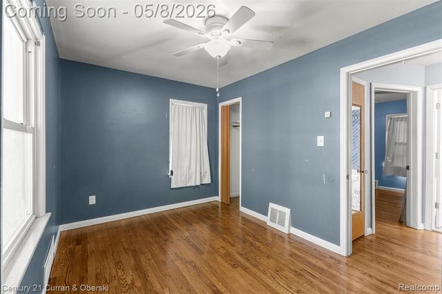 2461 Pingree Avenue, Lincoln Park, MI 48146
