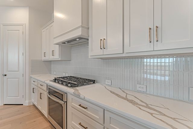 2136 Village Walk Place, Aledo, TX 76008