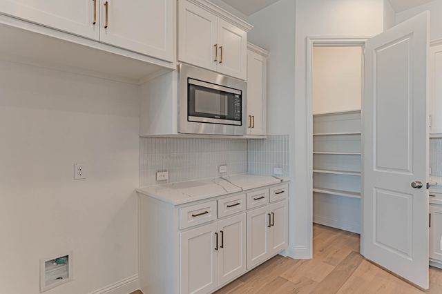 2136 Village Walk Place, Aledo, TX 76008