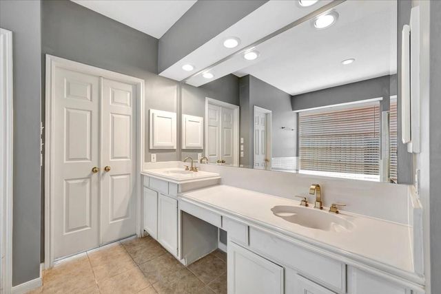 11715 Orchard Mountain Drive, Houston, TX 77059