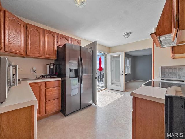 4412 Waterloo Road, Waterloo, IL 62298