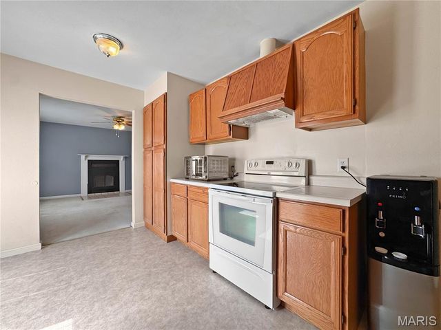 4412 Waterloo Road, Waterloo, IL 62298