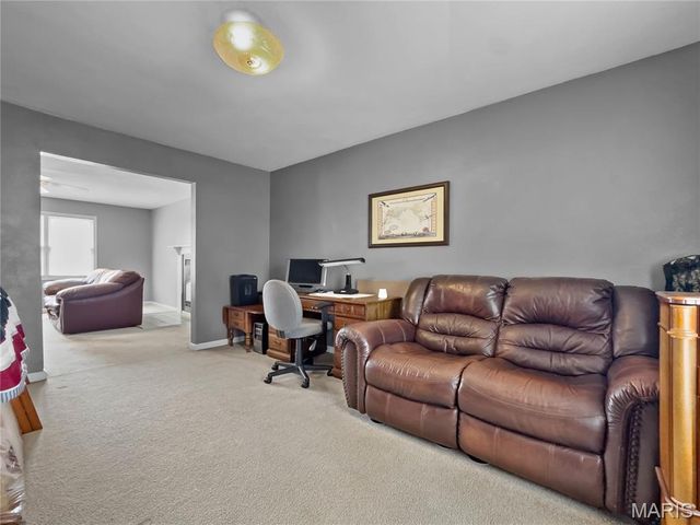 4412 Waterloo Road, Waterloo, IL 62298