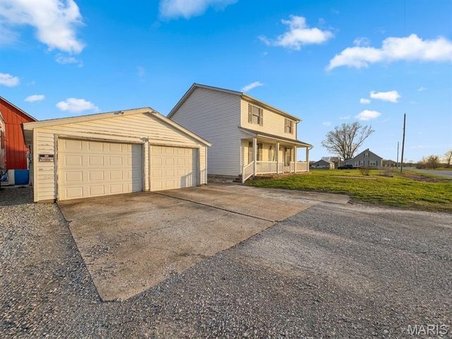 4412 Waterloo Road, Waterloo, IL 62298