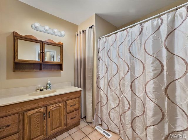 4412 Waterloo Road, Waterloo, IL 62298