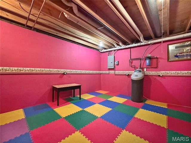 4412 Waterloo Road, Waterloo, IL 62298