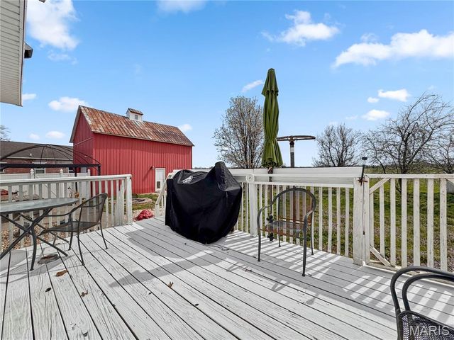 4412 Waterloo Road, Waterloo, IL 62298