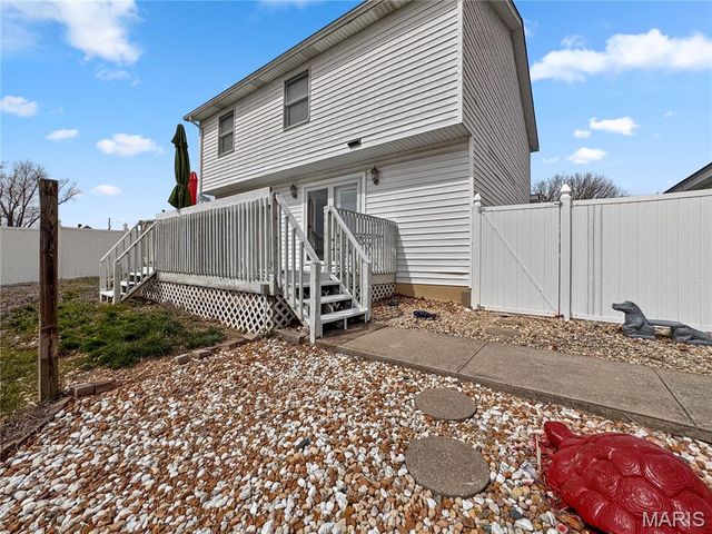 4412 Waterloo Road, Waterloo, IL 62298