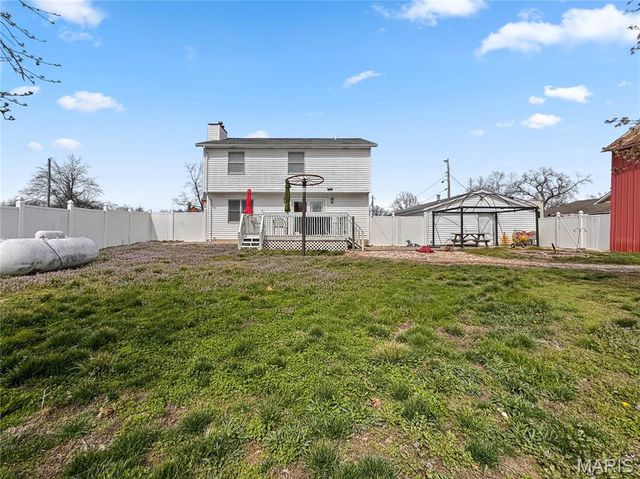 4412 Waterloo Road, Waterloo, IL 62298