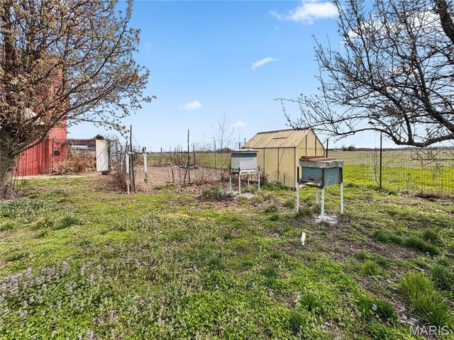 4412 Waterloo Road, Waterloo, IL 62298