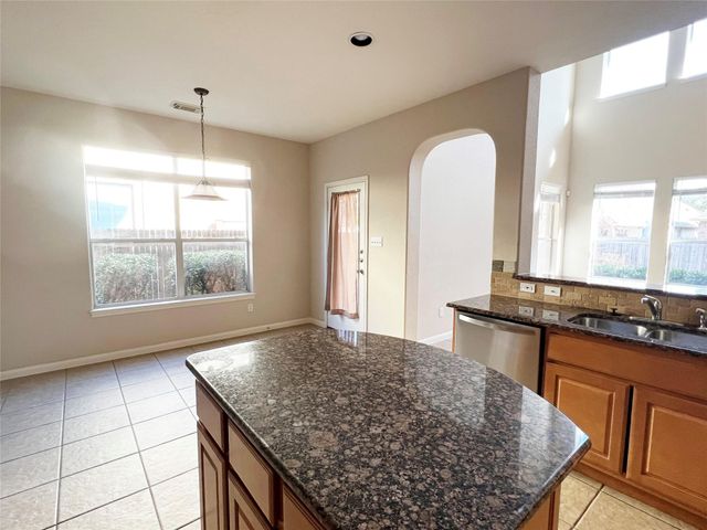 2443 Salorn WAY, Round Rock, TX 78681