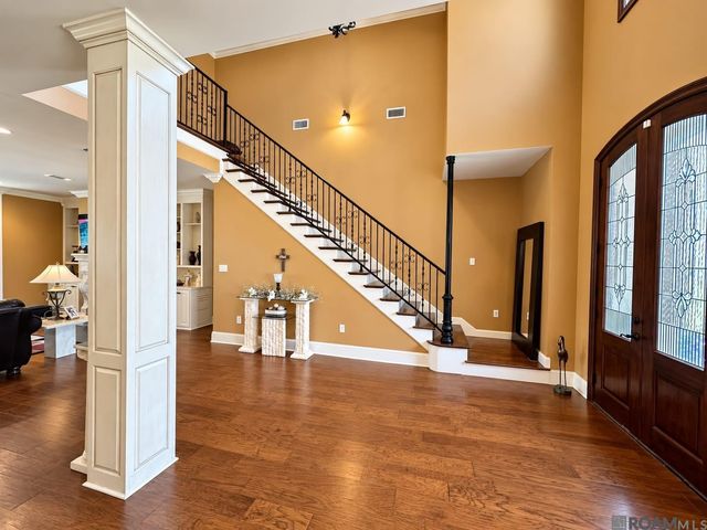 7242 Pirie Dr, Denham Springs, LA 70726