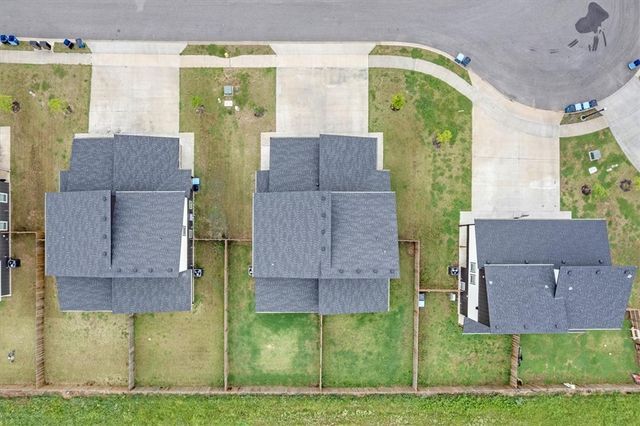 1401 SW Poigai, Bentonville, AR 72713