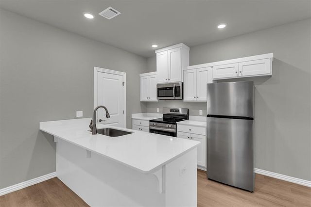 1401 SW Poigai, Bentonville, AR 72713