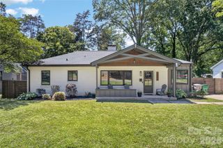 1721 Merry Oaks Road, Charlotte, NC 28205