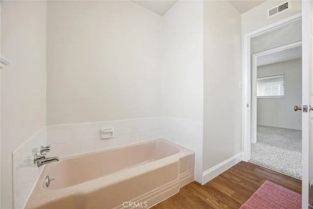 909 Dwina Avenue, Bakersfield, CA 93308