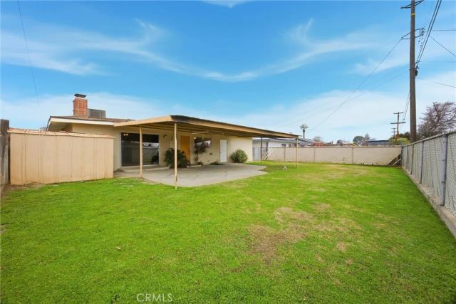 909 Dwina Avenue, Bakersfield, CA 93308