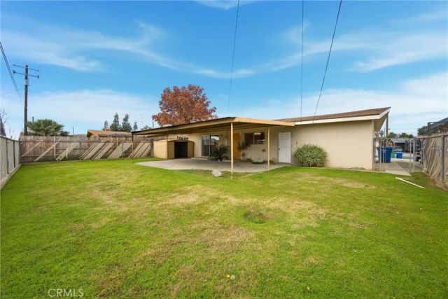 909 Dwina Avenue, Bakersfield, CA 93308