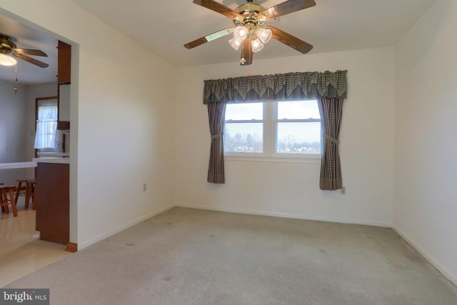 139 LAWN RD, Palmyra, PA 17078