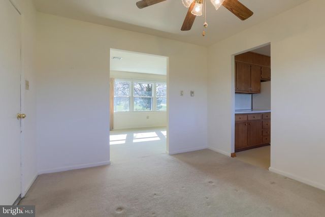 139 LAWN RD, Palmyra, PA 17078