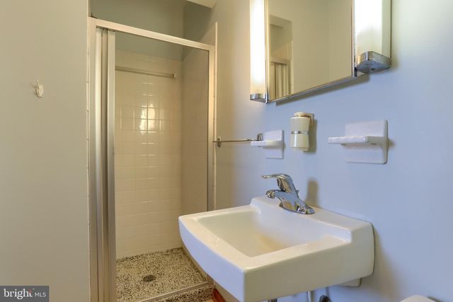 139 LAWN RD, Palmyra, PA 17078