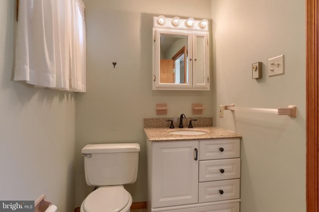 139 LAWN RD, Palmyra, PA 17078