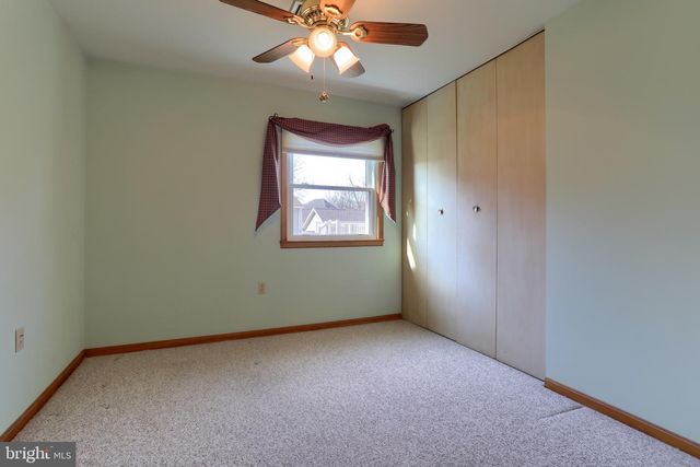 139 LAWN RD, Palmyra, PA 17078