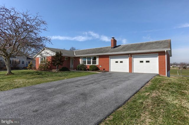 139 LAWN RD, Palmyra, PA 17078