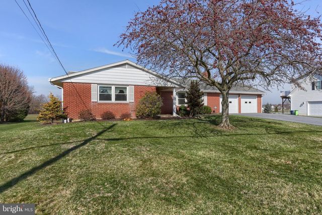 139 LAWN RD, Palmyra, PA 17078