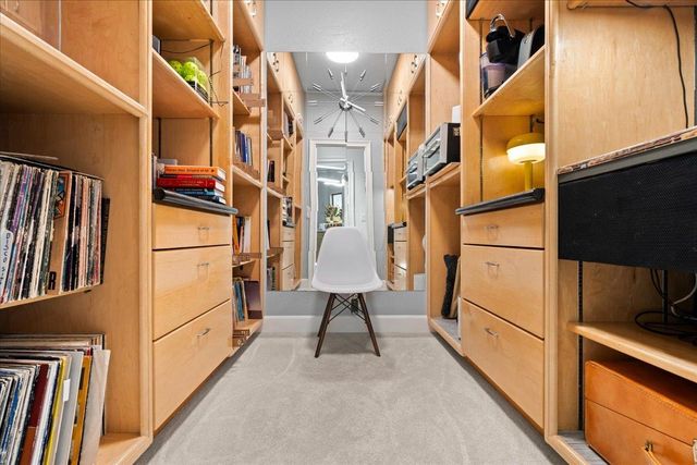 2901 California Ave, Carmichael, CA 95608