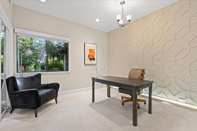 2901 California Ave, Carmichael, CA 95608