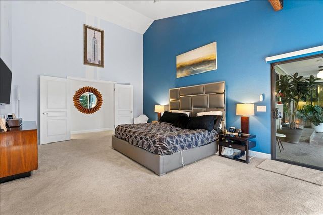 2901 California Ave, Carmichael, CA 95608