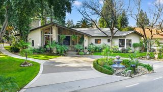 2901 California Ave, Carmichael, CA 95608