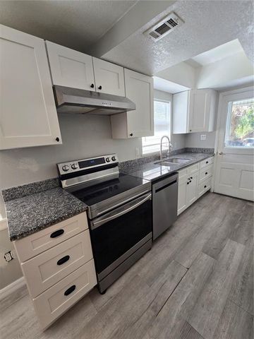 101 W LEMON STREET 4, Tarpon Springs, FL 34689