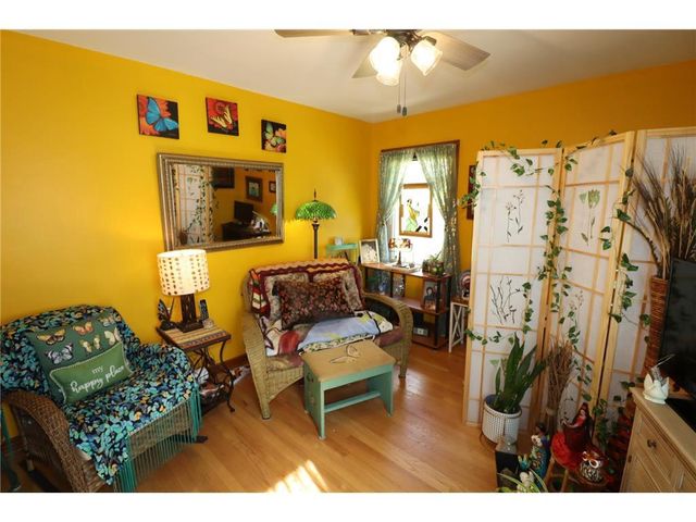 2141 S Livingston Terrace, West Allis, WI 53219