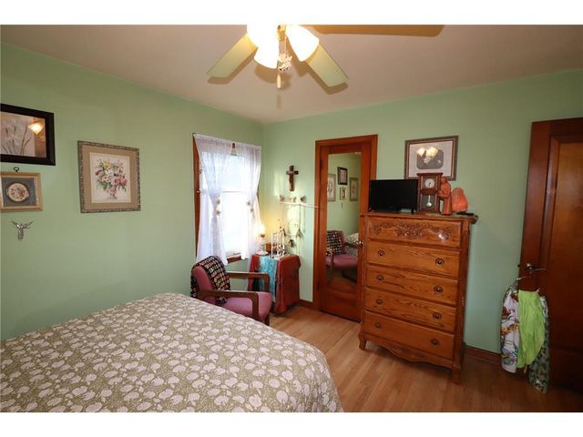 2141 S Livingston Terrace, West Allis, WI 53219