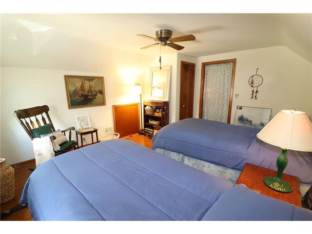 2141 S Livingston Terrace, West Allis, WI 53219