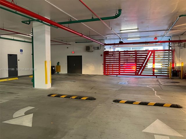 2300 NW 7th Street 201, Miami, FL 33125