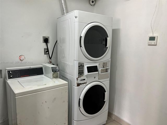 2300 NW 7th Street 201, Miami, FL 33125