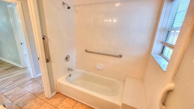 9248 9TH Avenue, Jacksonville, FL 32208