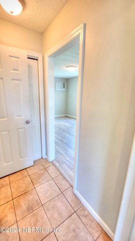 9248 9TH Avenue, Jacksonville, FL 32208