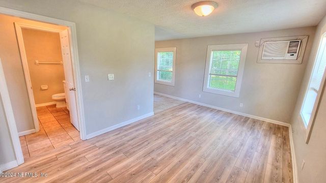 9248 9TH Avenue, Jacksonville, FL 32208