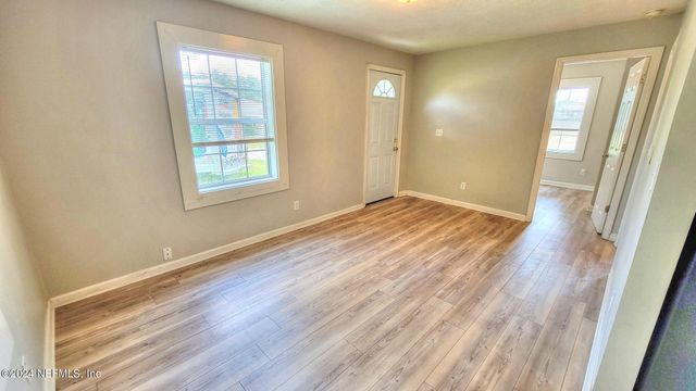 9248 9TH Avenue, Jacksonville, FL 32208