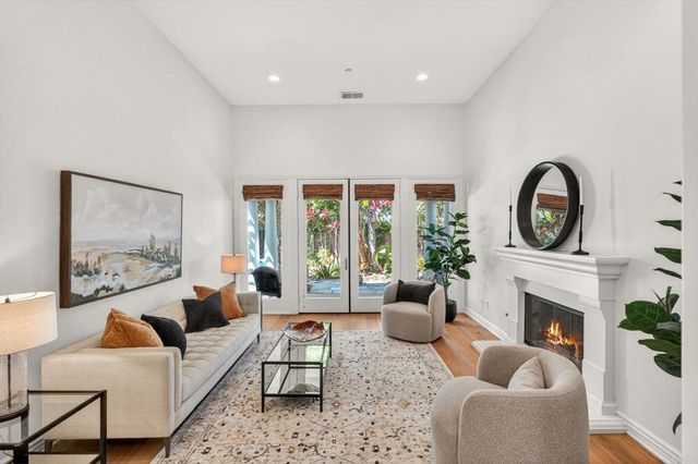 1938 Sheridan Road, Encinitas, CA 92024