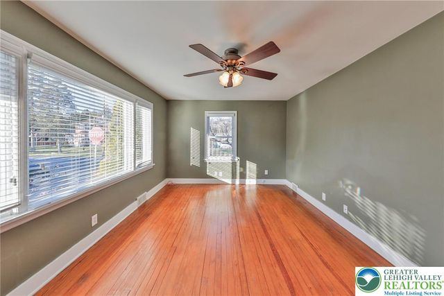 2901 Jewel Street, Palmer Twp, PA 18045