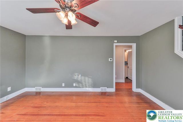 2901 Jewel Street, Palmer Twp, PA 18045